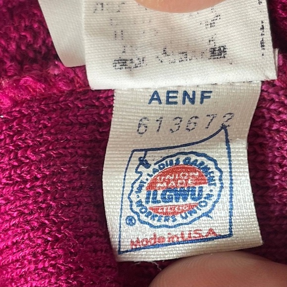 Vintage AMI KNITS  Pink  Gold 2-PC knit cardigan & skirt oufit  Sz P8 Barbiecore - Picture 7 of 10